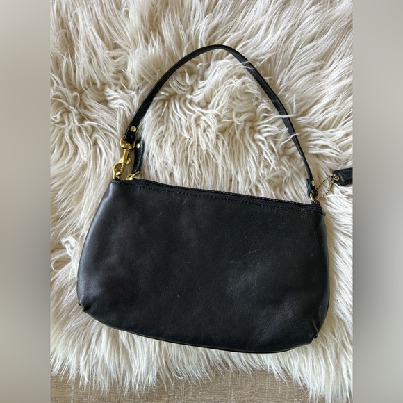 Coach Authentic Black Leather Wristlet Clutch gold hardware classic clean!! - Picture 3 of 12